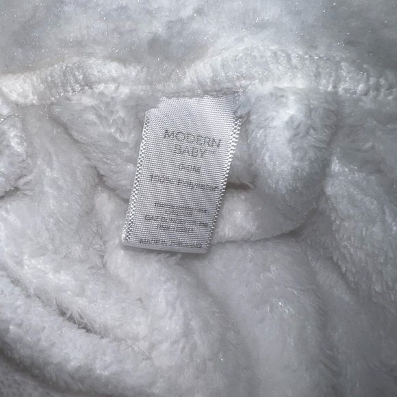 White bunny robe - Picture 3 of 3